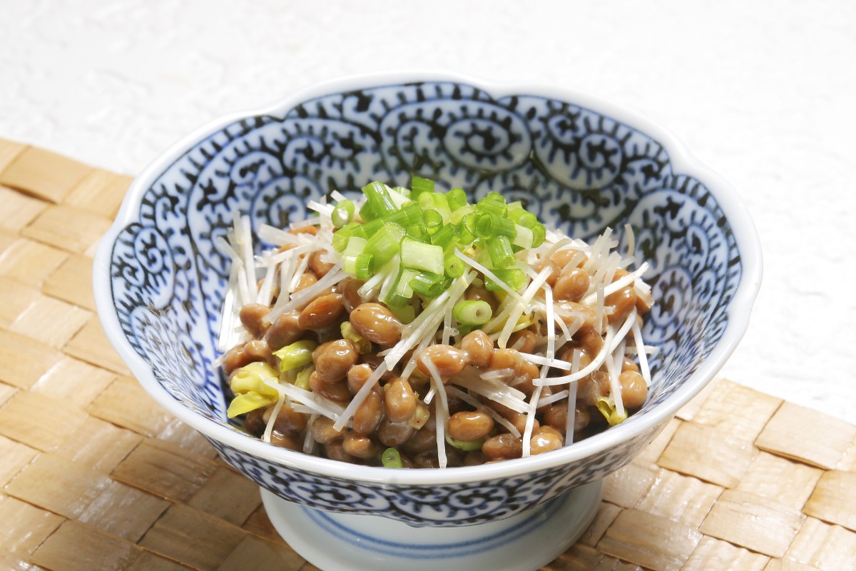 津軽平野のそばもやし納豆和え